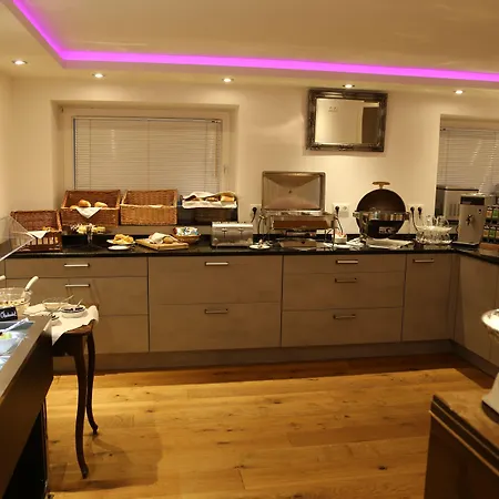 联邦银行地堡复古酒店 酒店 3*