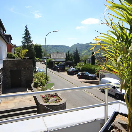 Vintage Am Bundesbank-bunker Отель