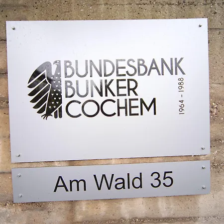 Отель Vintage Am Bundesbank-bunker 3*