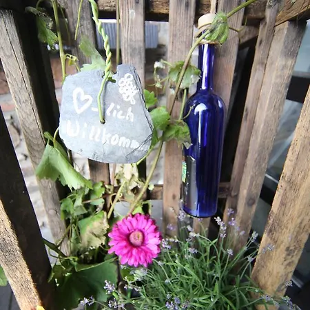 Отель Vintage Am Bundesbank-bunker Клоттен