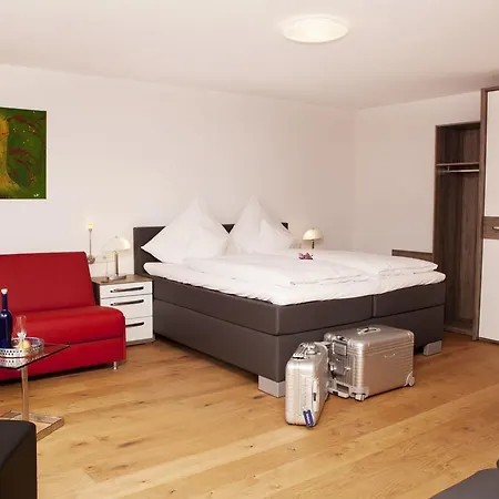 Vintage Am Bundesbank-bunker