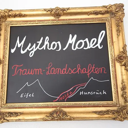 Vintage Am Bundesbank-bunker