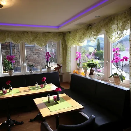 Hotel Vintage Am Bundesbank-bunker 3*