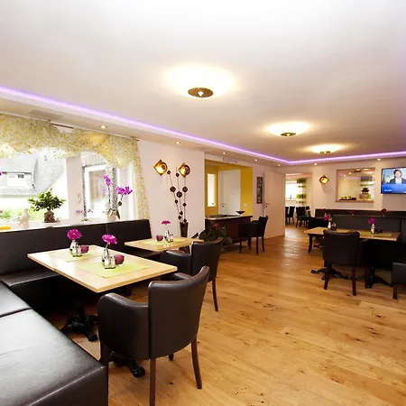 Vintage Am Bundesbank-bunker Отель