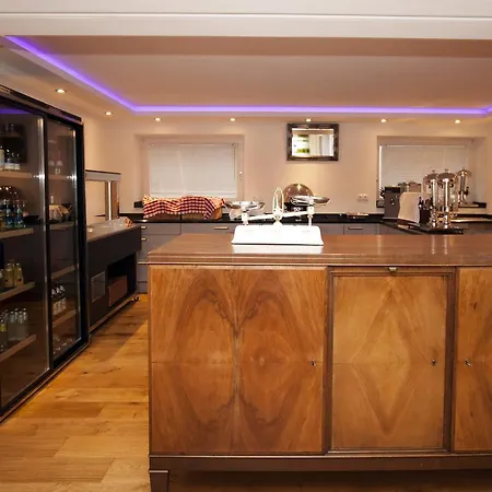 Hotel Vintage Am Bundesbank-bunker