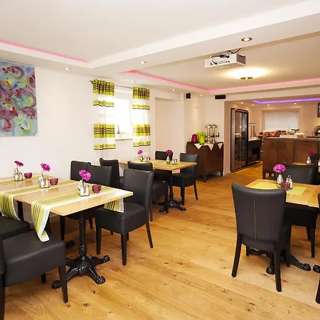 Vintage Am Bundesbank-bunker Hotell