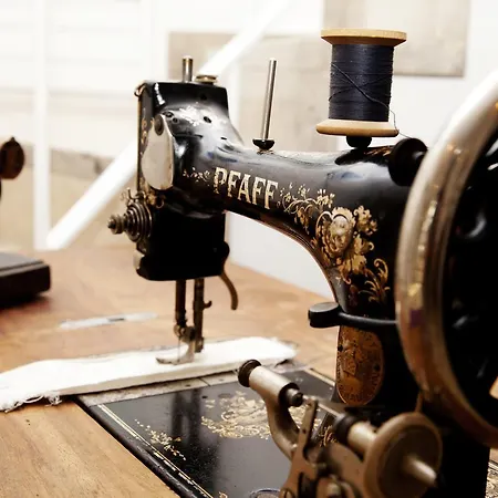 Vintage Am Bundesbank-bunker Клоттен