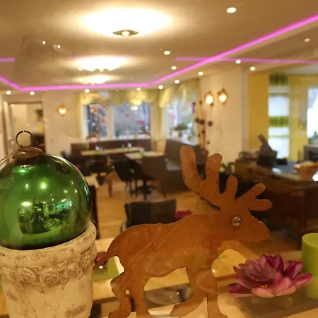 Hotell Vintage Am Bundesbank-bunker 3*