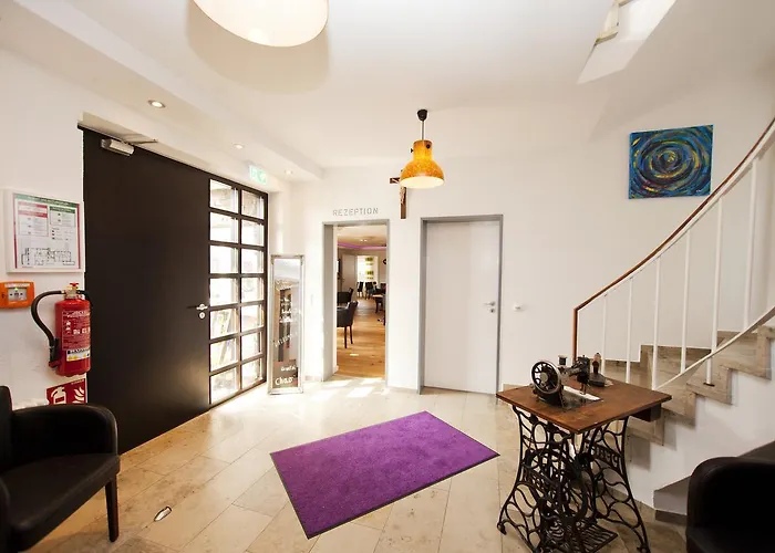 Vintage Am Bundesbank-bunker Szálloda 3*