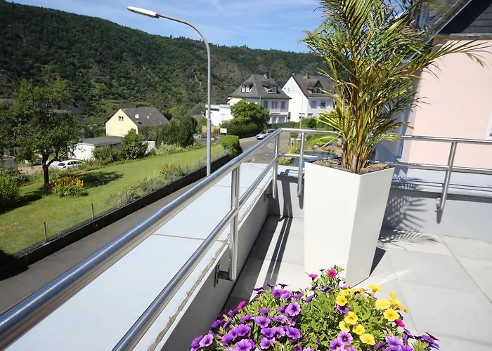 Vintage Am Bundesbank-bunker 3*